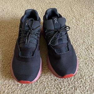 ON Cloudnova Sneaker